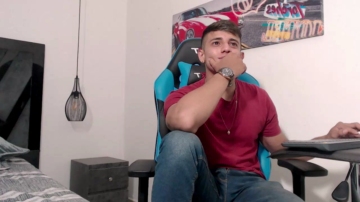 Ashton_Coleman_  12-12-2021 video showass